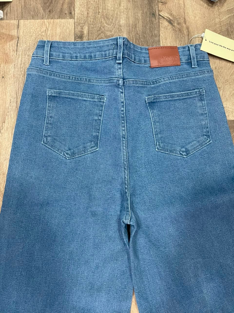 D249