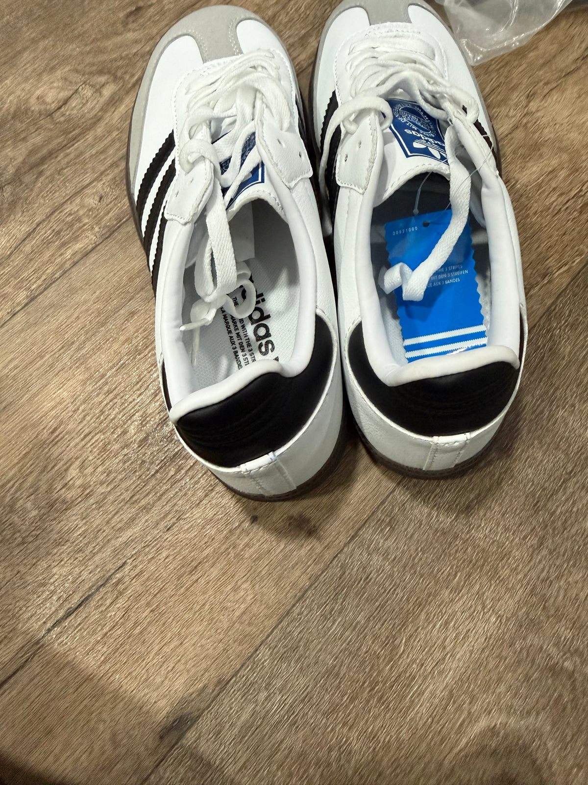 Sneakers