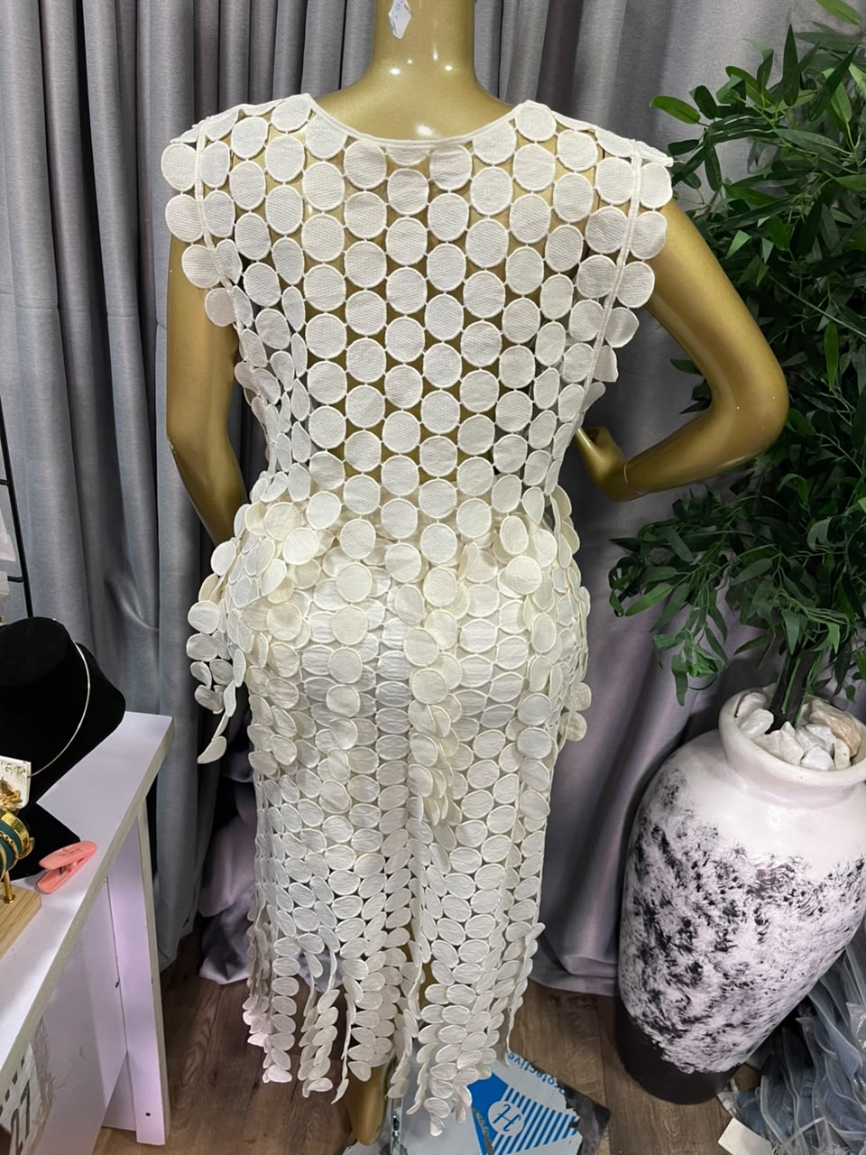 102623 one size fits all size 6-14 not stretchy