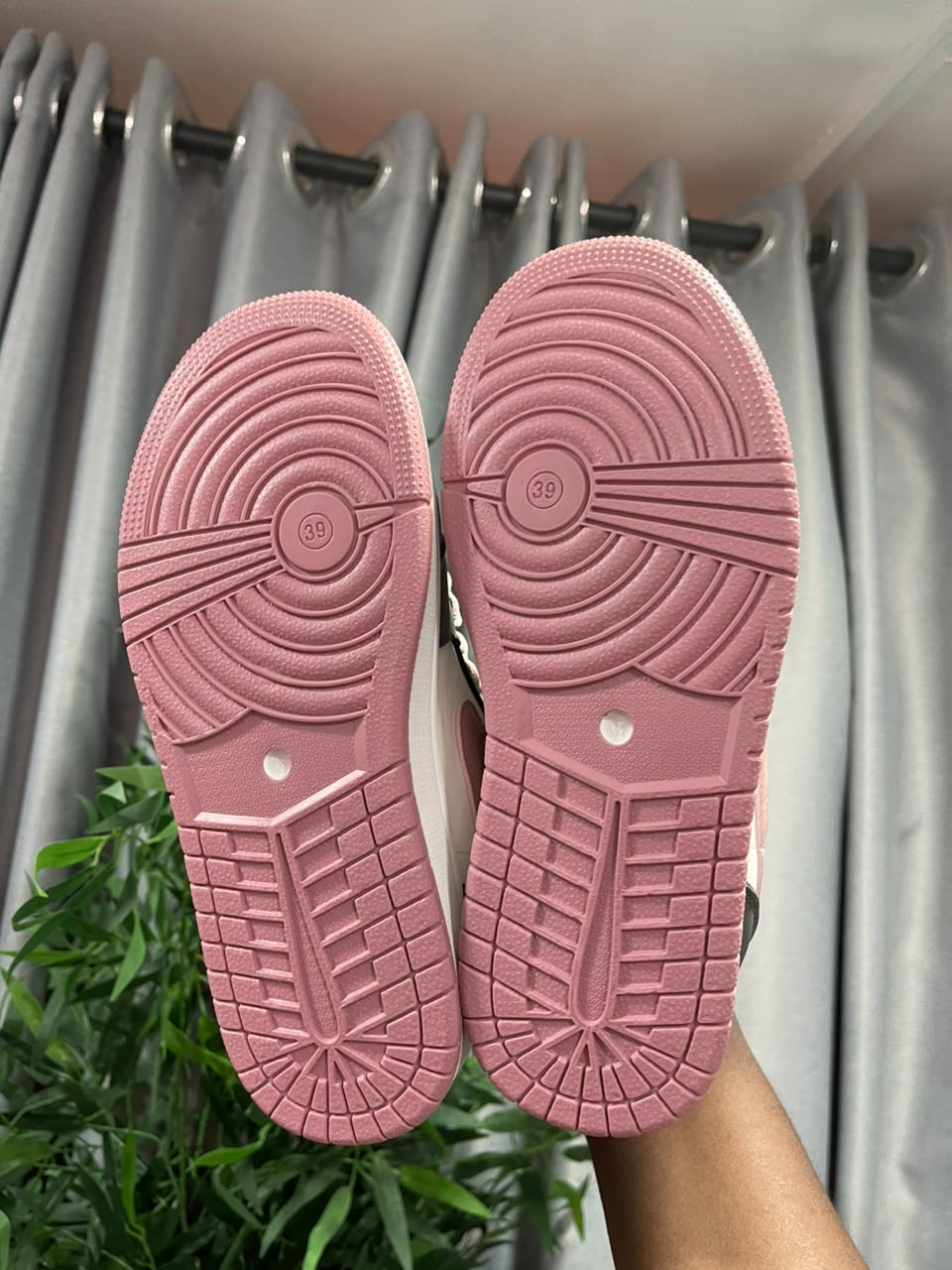 Sneakers 3
