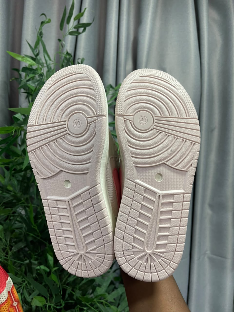 Sneakers 1
