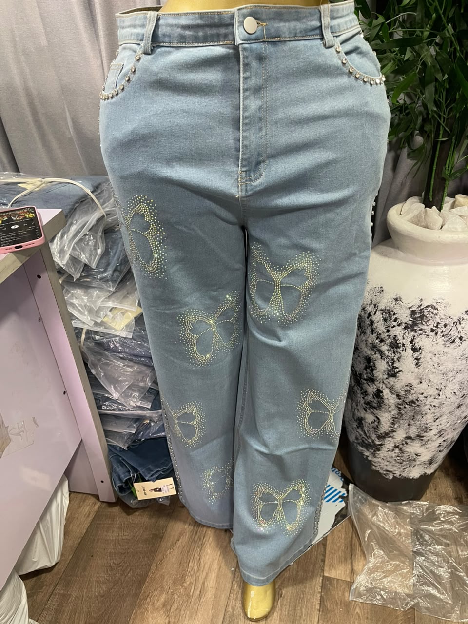 Stretchy boyfriend jean