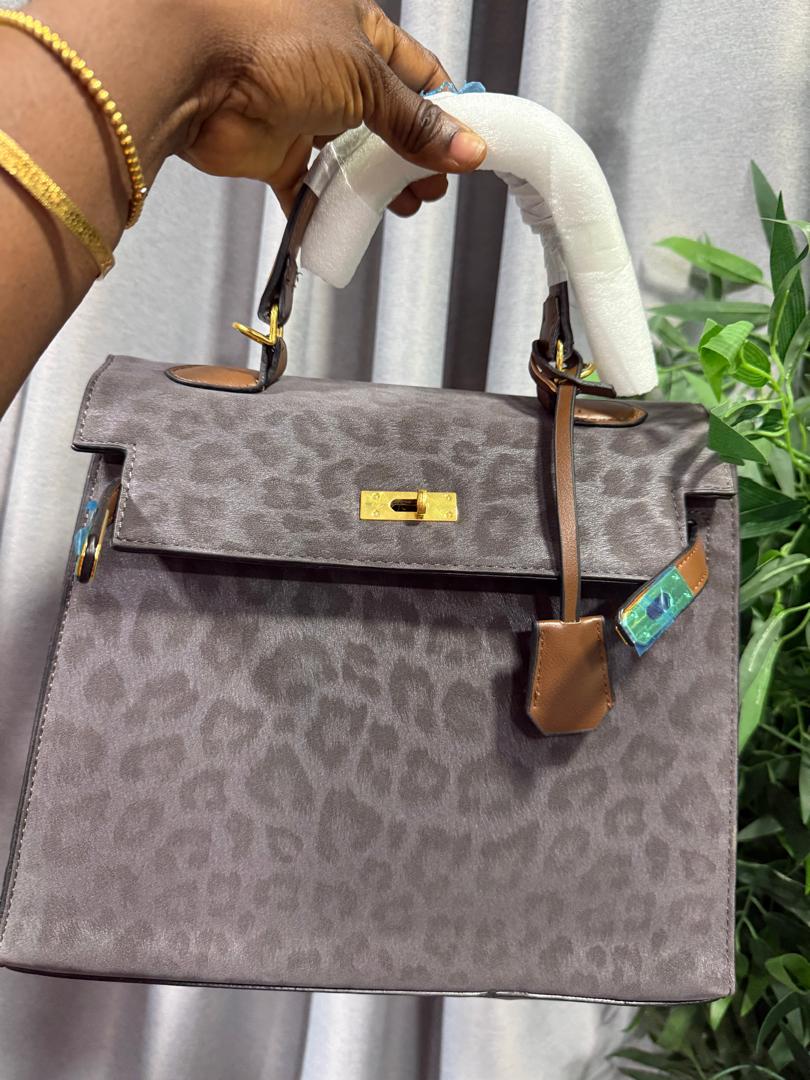 Bag 007