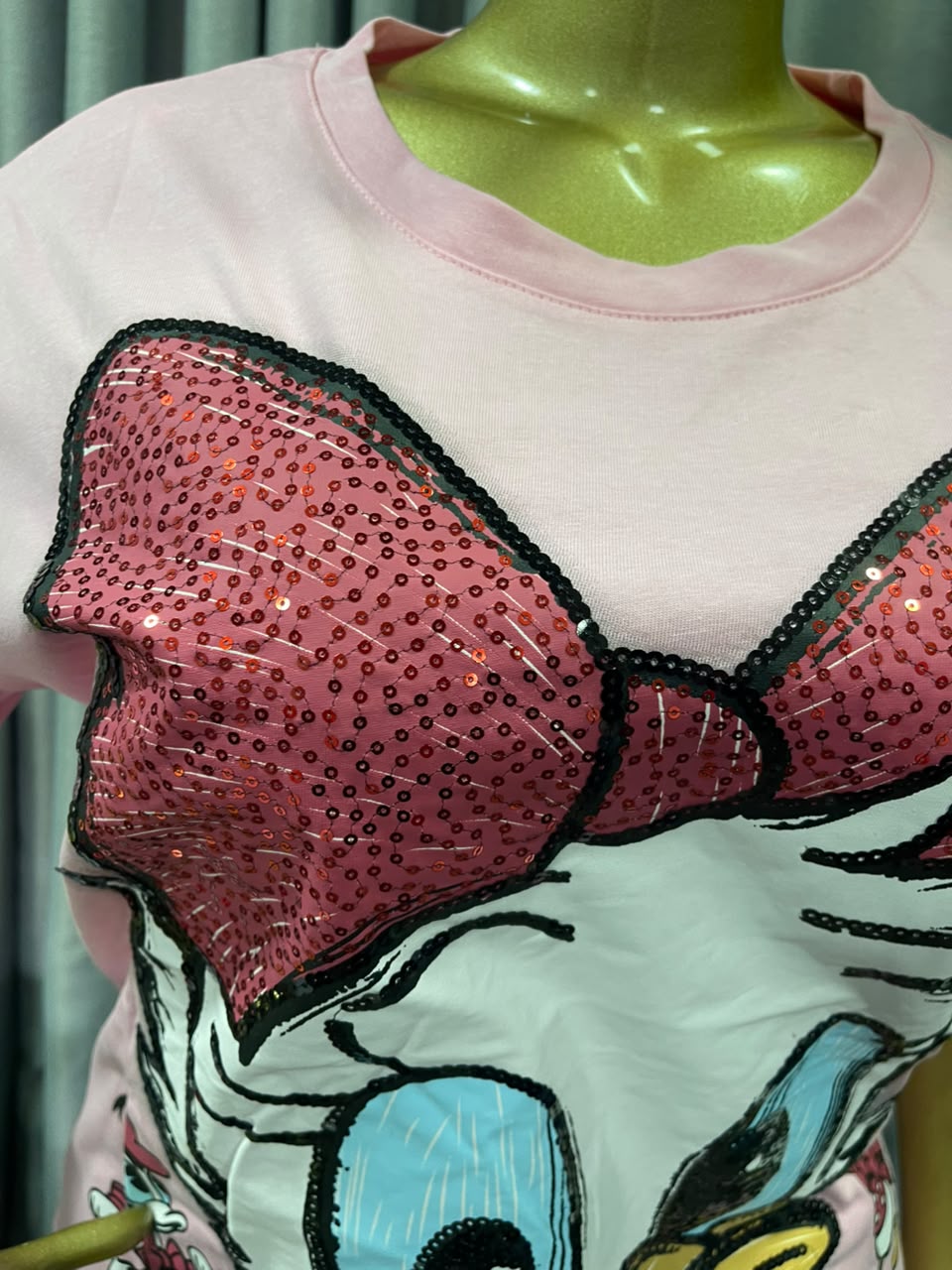 6056
