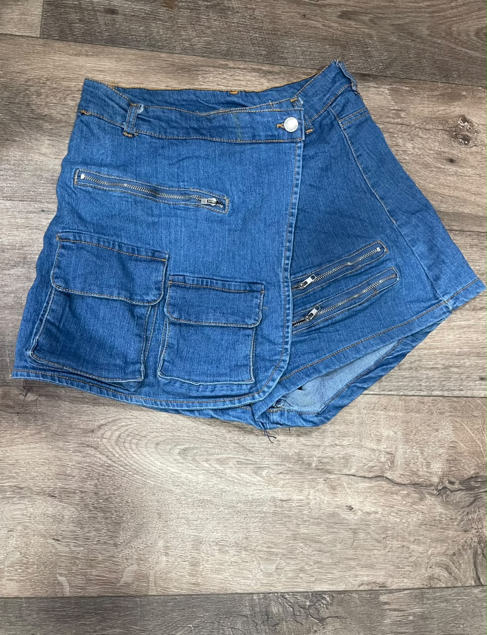 Skorts 252633